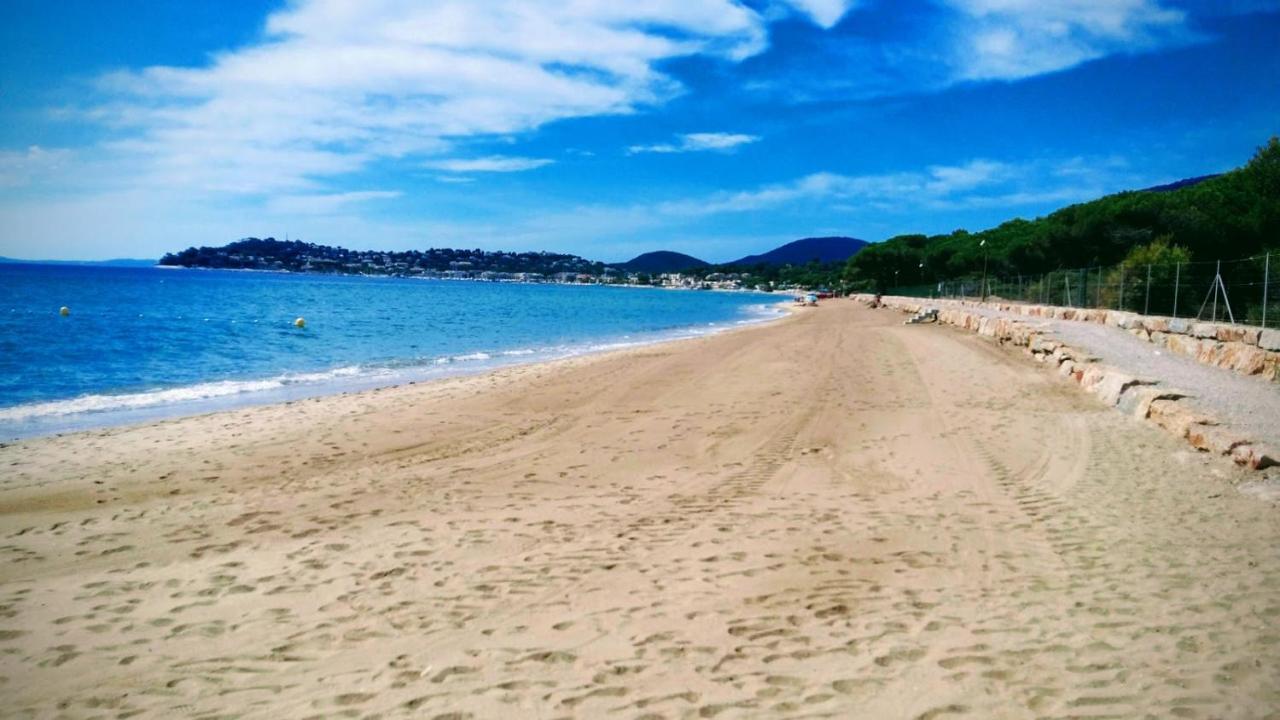 A 10Mn De La Plage!! 카발레르쉬르메르 외부 사진